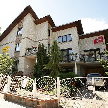 Vila Pas Justina Паланга Екстериор снимка