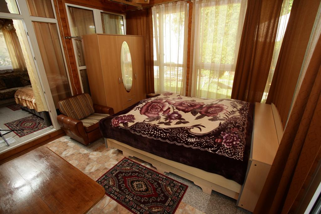 Vila Pas Justina Паланга Екстериор снимка