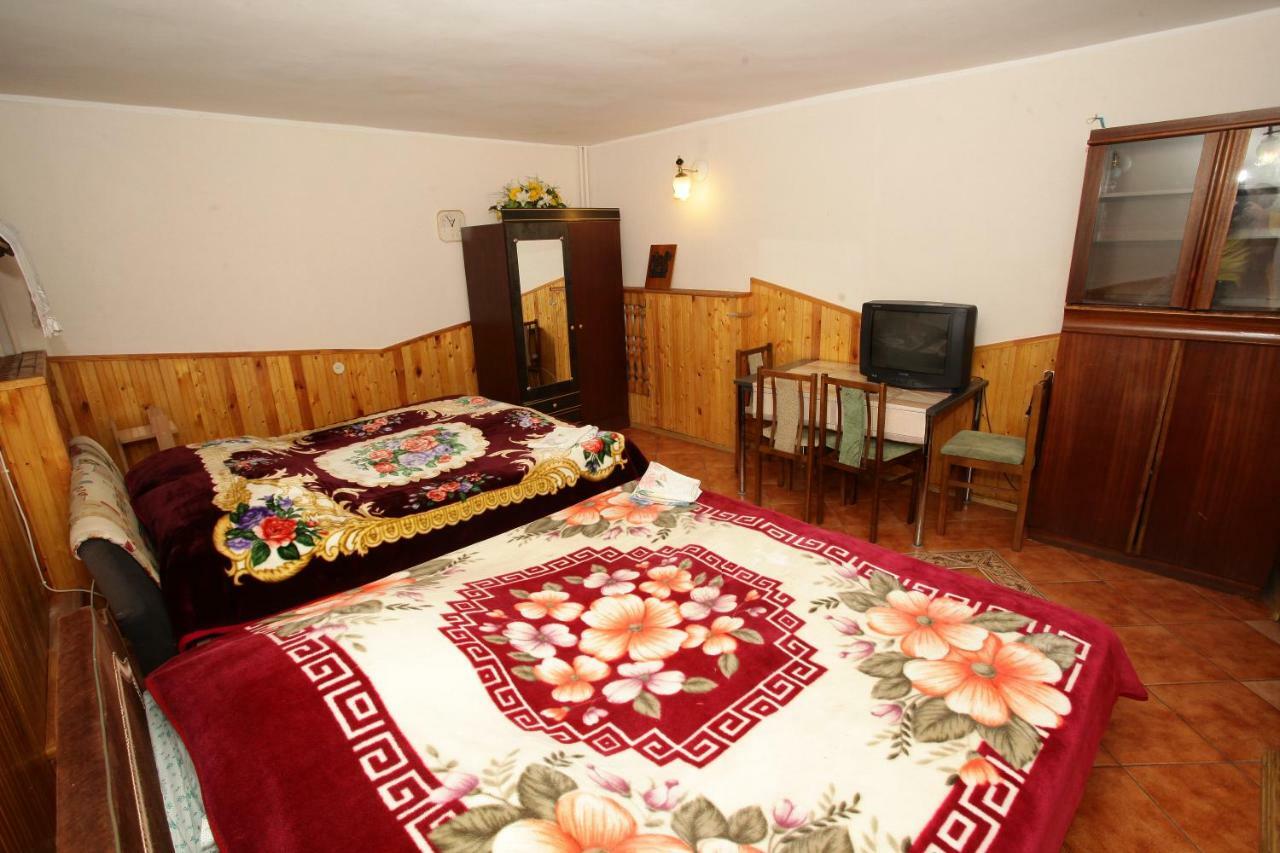 Vila Pas Justina Паланга Екстериор снимка